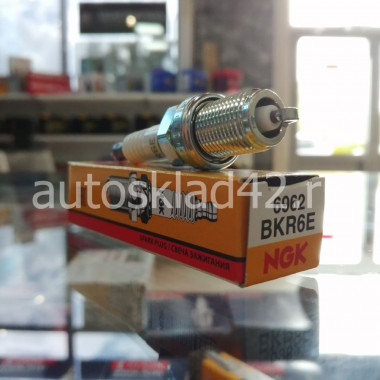 Свеча зажигания NGK 6962 BKR6E